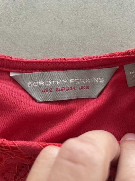 Czerwona koronkowa sukienka 34 XS