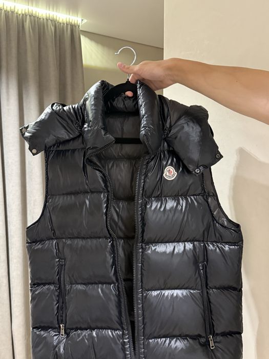 Жилетка Moncler