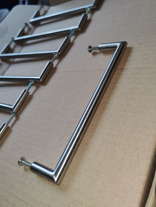 Klamki stal nierdzewna 7szt.