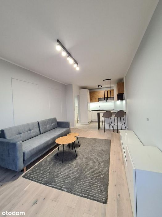 przestronne 2-pokojowe/ 50m2 / balkon/ wysokie piętro/ bezpośrednio