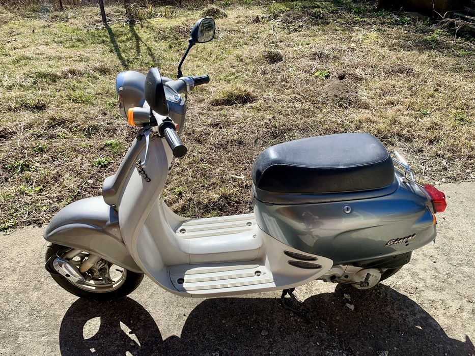 Мопед Honda Giorno 50 кубів