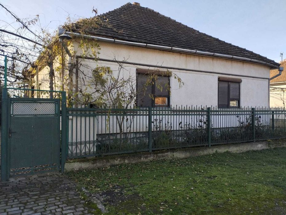 Продам будинок 100 м² у с. Великі Береги, 6 км від Берегова — 55 000 $