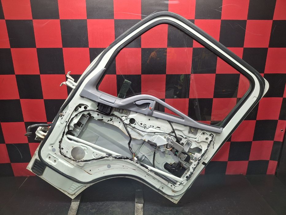 Porta frente direita MITSUBISHI Fuso