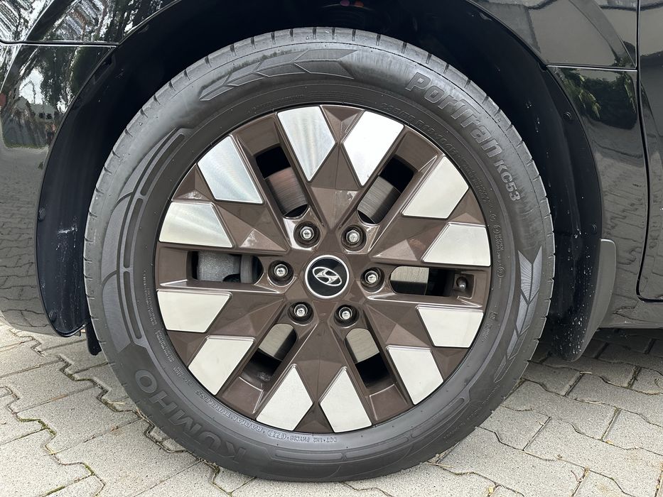 Hyundai Staria 2023 TOP 4WD Офіційна