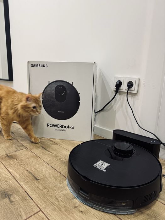 Робот-пилосос Samsung Powerbot-s VR7700 wifi