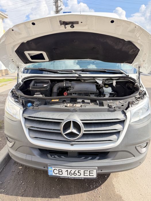 Mercedes-Benz Sprinter 907