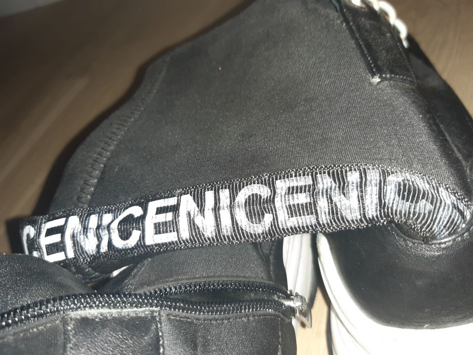 Sneakersy za kostkę