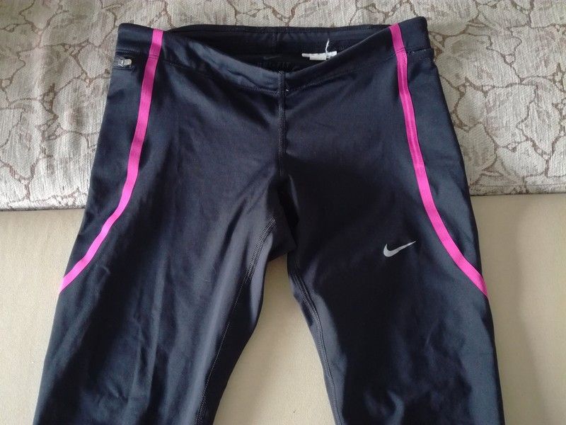 Legginsy NIKE