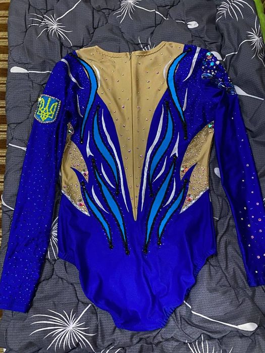 Продам купальник