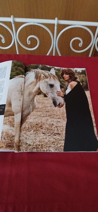 Women's Health  - Jessica Athayde