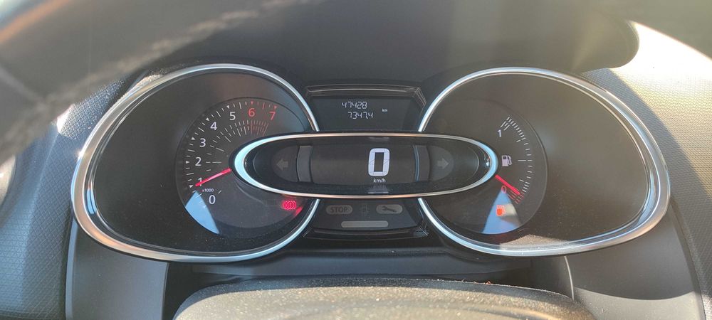 Vendo Renault Clio Sport Touring 0.9 Limited Edition Ano 11/2017