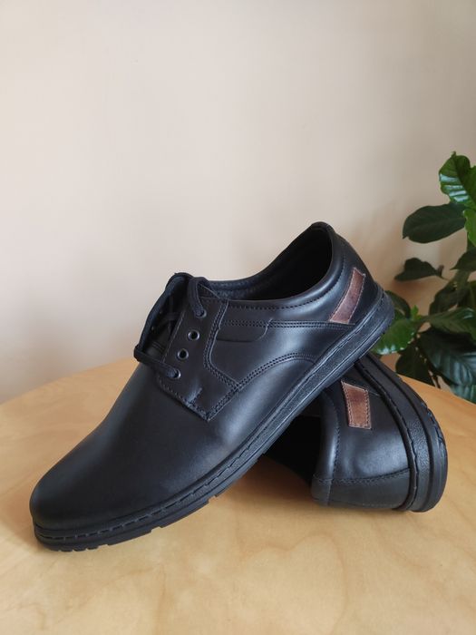 Półbuty męskie sznurowane r. 43