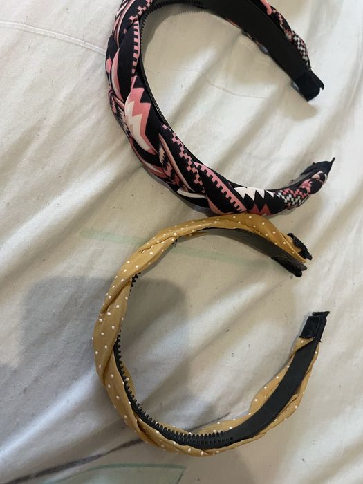 Обруч на голову /заколка качка/іграшка дракон/спрей ейвон/крем для рук