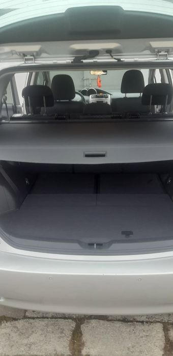 TOYOTA  VERSO 1.6   benzyna + gaz   2009 rok