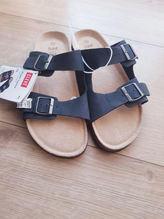 Nowe klapki męskie z skórzaną wkładką marki Cleve rozmiar 44