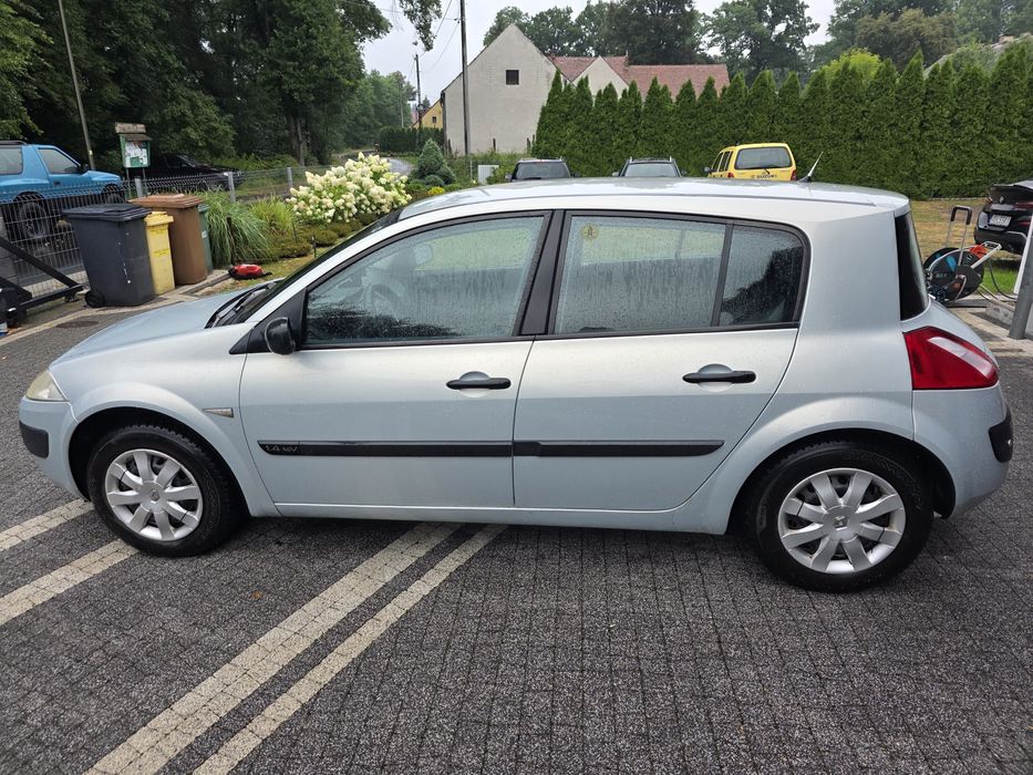 Renault Megane 1.4 benzyna BDB stan,bez rdzy,zadbane wnętrze
