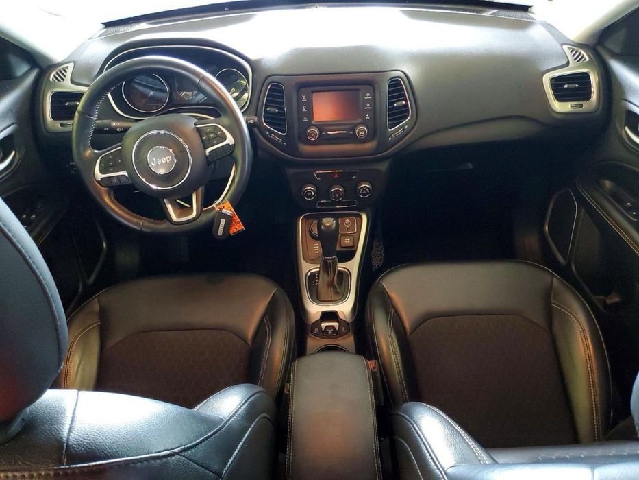 Продам Jeep Compass Latitude 4x4 2018 | 43 тис | 2.4 бензин