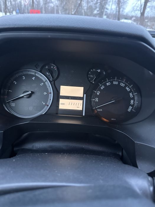 Тойота Прадо 150