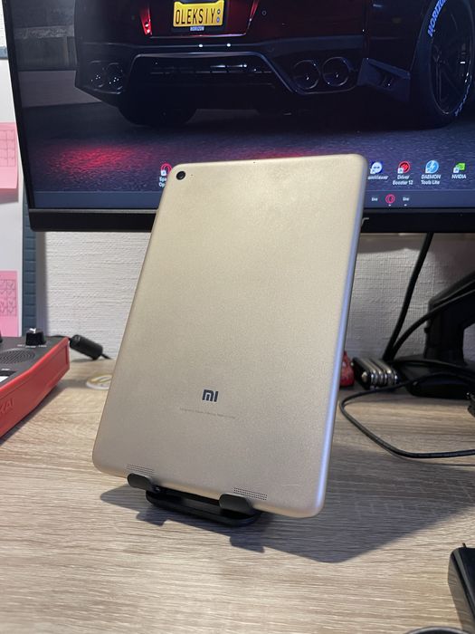 ТЕРМІНОВО продам Xiami Mi Pad 2 2/16