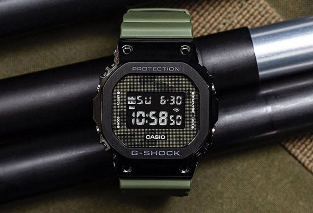 Часы Casio G-SHOCK GM-5600B-3E ! Оригинал! Фирменная гарантия 2 года!