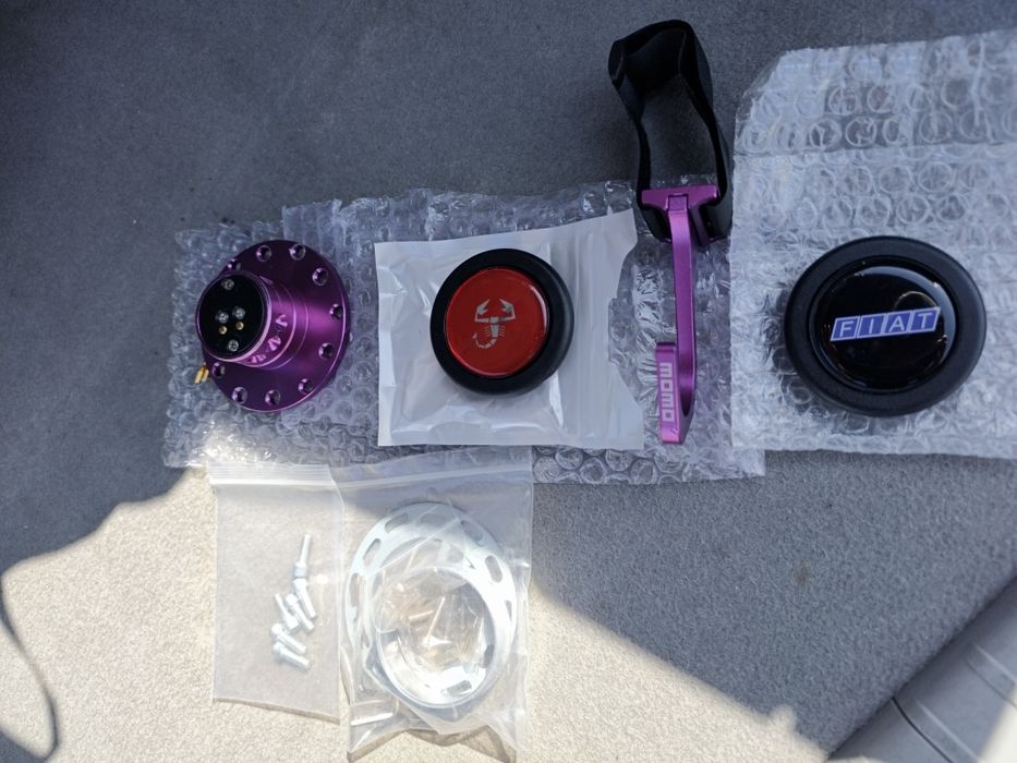 Volante Momo Madeira Fiat Punto + buzinas universais