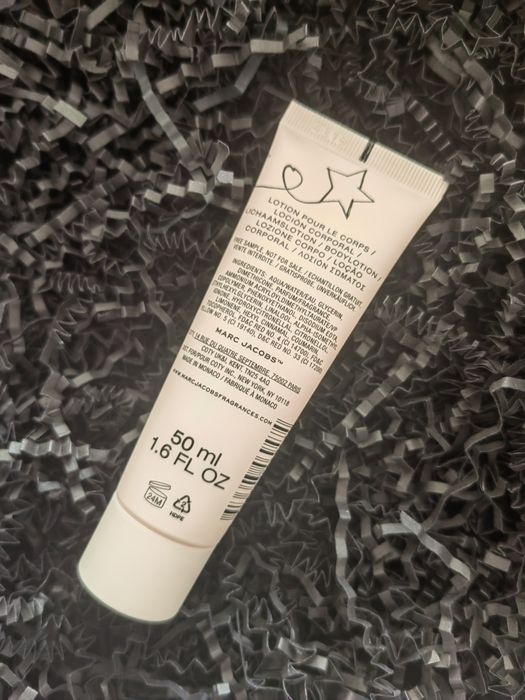 Marc Jacobs Perfect balsam do ciała
