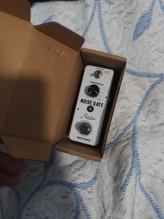 Mini Pedal de Noise Gate Rowin