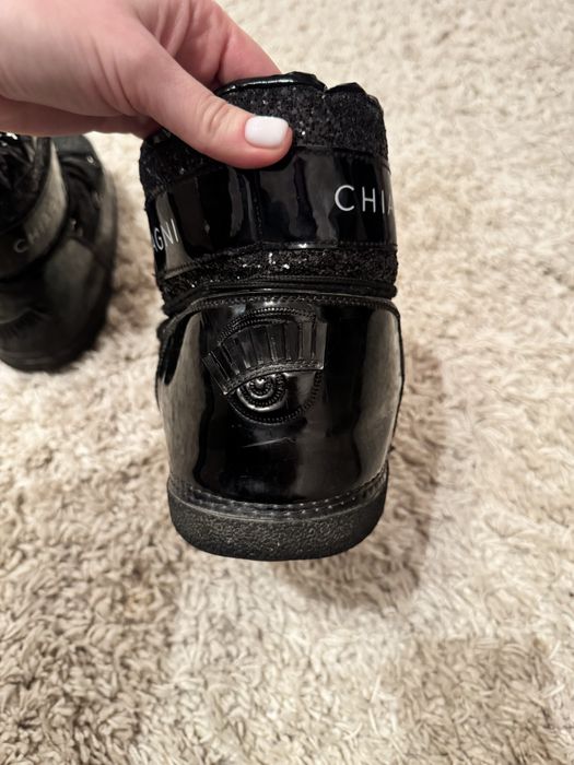 Продам зимові монбути Chiara Ferragni 39-40 розмір , moon boot