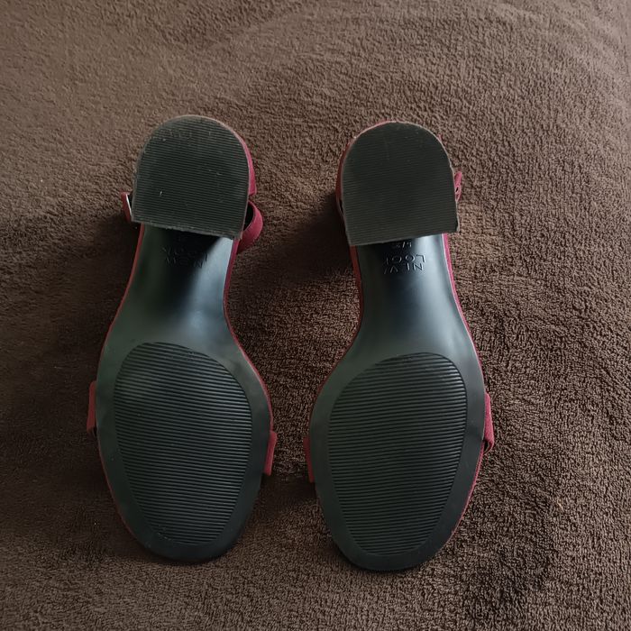 Босоніжки New Look