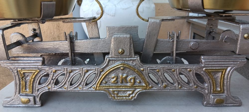 Balança Antiga de 2 kg, Restaurada