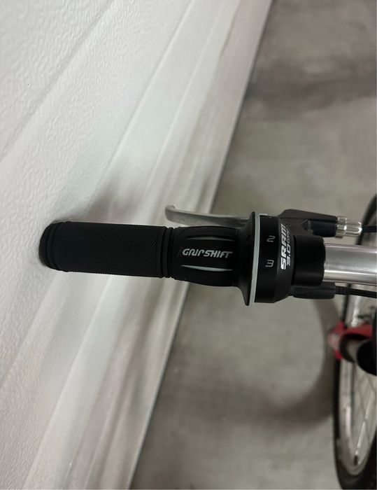 Bicicleta Specialized tamanho S  NOVA