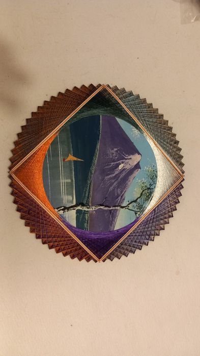 Trabalho artesanal japonês clássico  (string art ou temari geométrico)