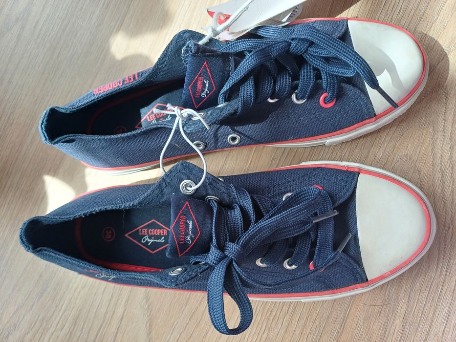 Nowe trampki Lee Cooper r. 38
