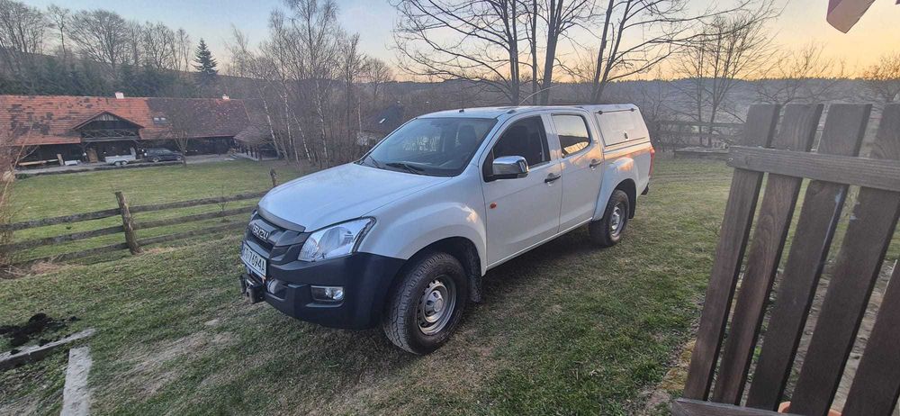 Hardtop ISUZU D-MAX 2015 / Lesko/Sanok/Rzeszów/Krosno