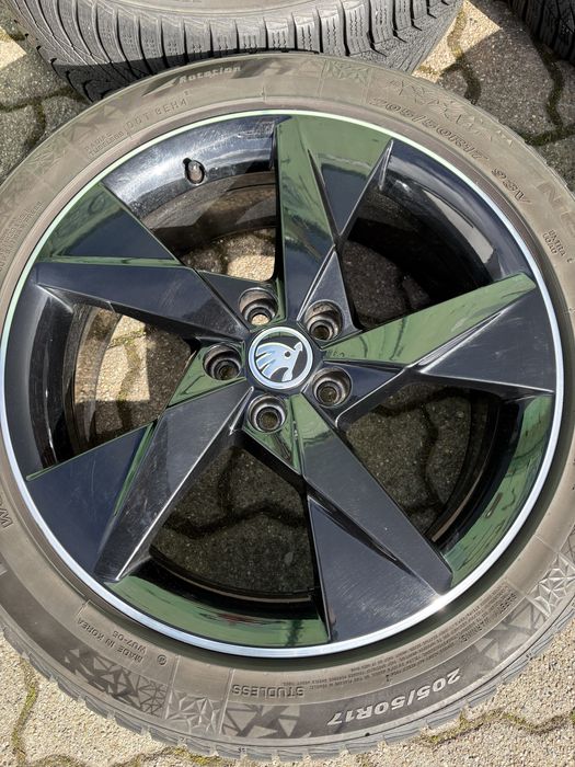 Диски R17 5x100 6,5j*17H2 Skoda Скала Scala Kamiq Fabia Фабия