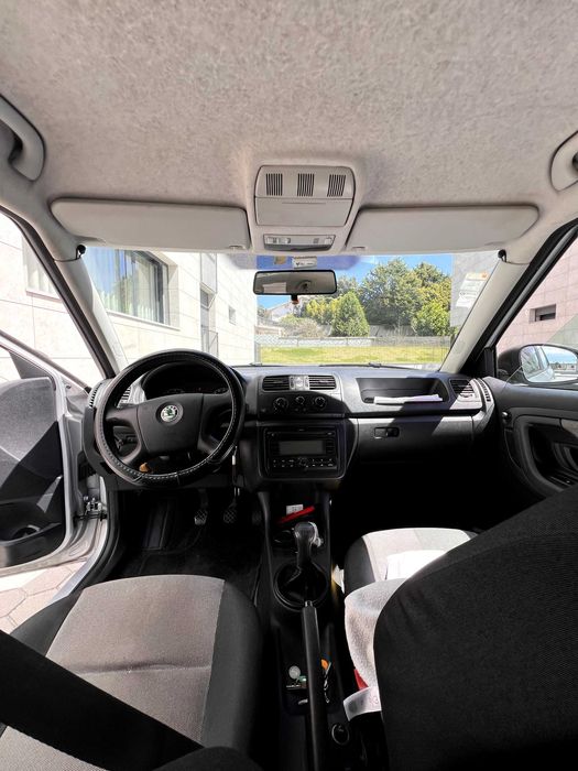 Vendo veiculo Skoda