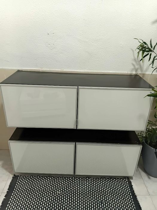 Vende-se conjunto de Armário