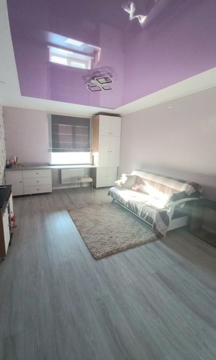 М.Хол.Гора, продам 2ух комн.кв.,Новострой с автоном.отоплением,Hg11