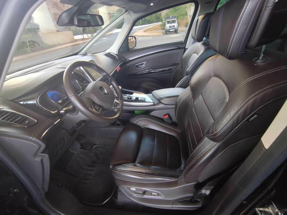 Renault Espace — fotografia 11
