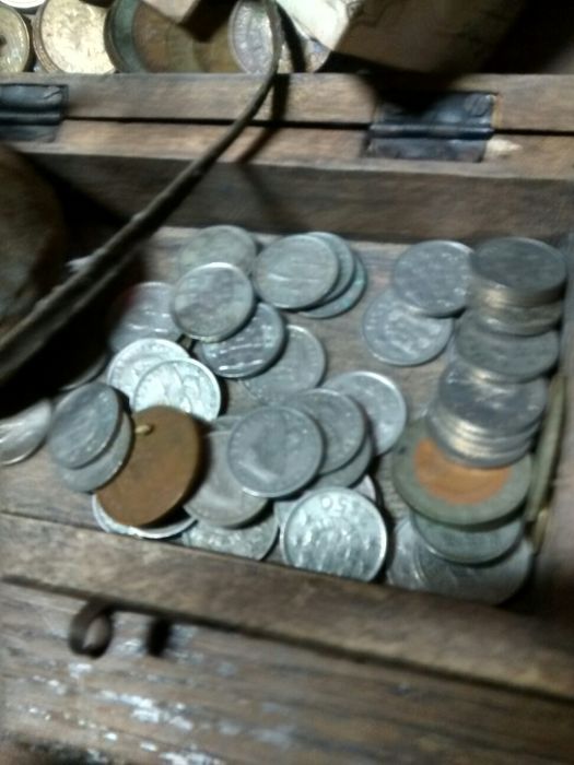 moedas e notas antigas