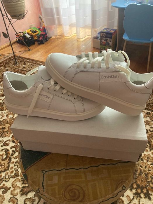 Calvin Klein 36 р,