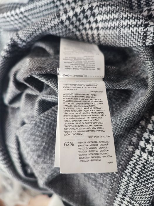 Spódnica ołówkowa z wiskozą Mohito