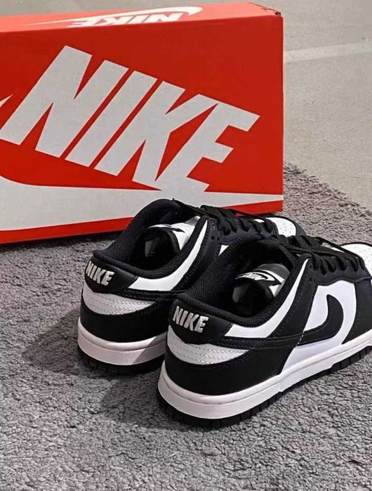 Nike Dunk Low Czarny R.41