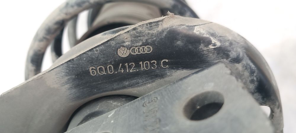 Amortecedor frente direito SKODA Fabia II Hatchback (542, 5J)