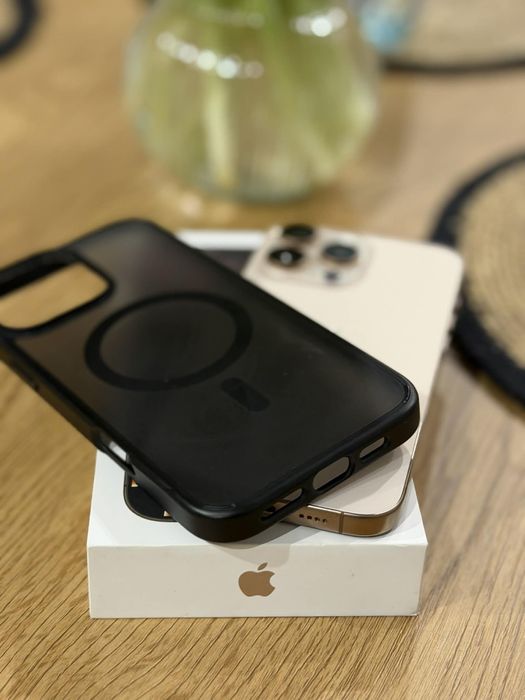 iPhone 16 PRO MAX 256 GB  stan idelany - GOLD ROSE - 97% Baterii