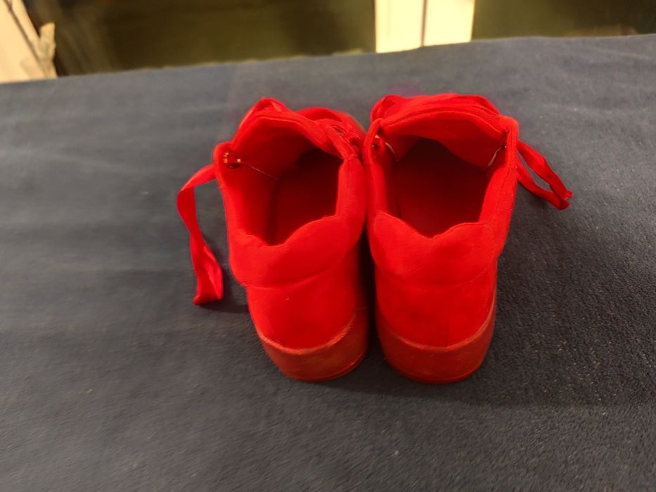 Sneakersy czerwone firmy Vices w dobrym stanie!