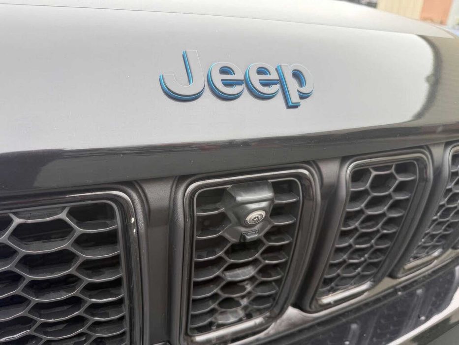 Jeep Grand Cherokee 4Xe Hyb      2024