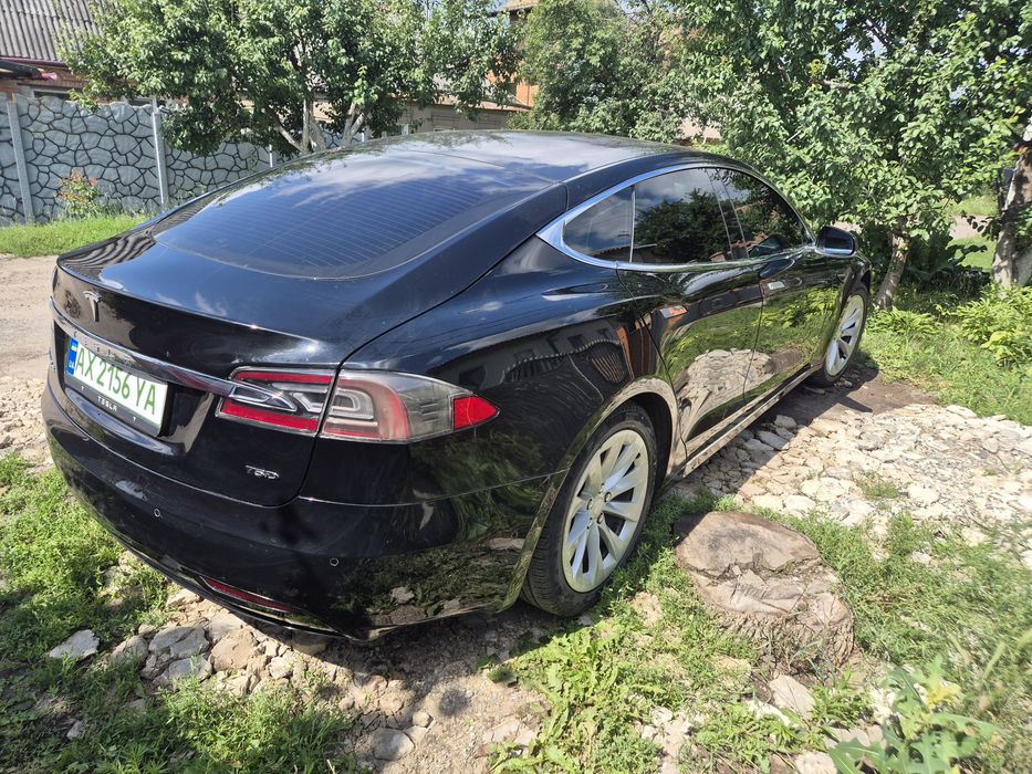 Продам Tesla Model S 75D Европа