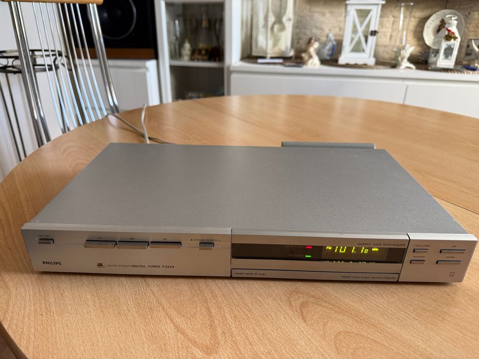 Philips F2224 Tuner Radiowy