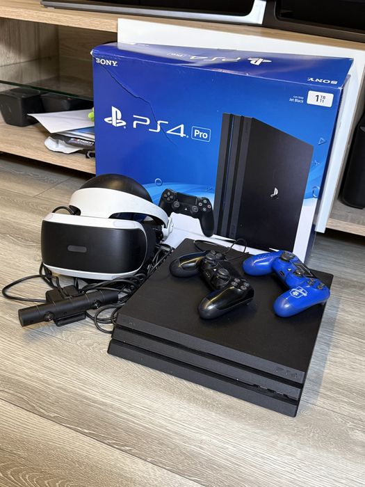 PS4 PRO + Google VR zestaw 1TB PlayStation